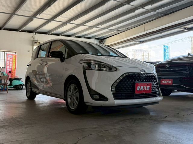 原版件 原廠保養 配備~I-KEY/定速/單電動滑門/倒車顯影/導航/Apple CarPlay/車道偏移 (北安店)  第3張相片