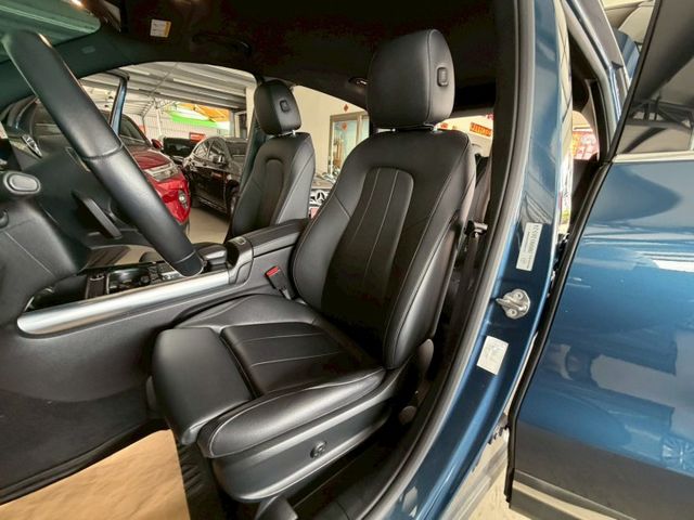 豪華版 原版件 I-KEY/ACC/雙記憶椅/車道偏移/換檔撥片/Apple CarPlay/盲點/電尾門 (北安店)  第3張相片