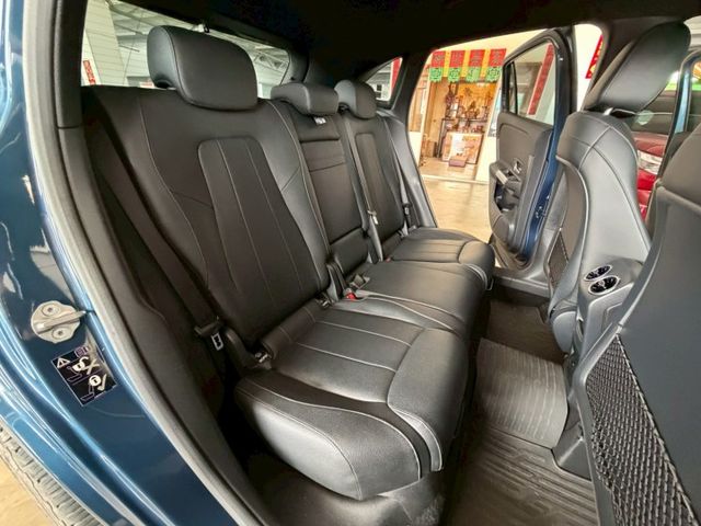 豪華版 原版件 I-KEY/ACC/雙記憶椅/車道偏移/換檔撥片/Apple CarPlay/盲點/電尾門 (北安店)  第6張相片