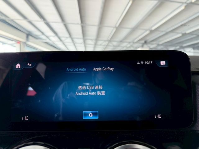 豪華版 原版件 I-KEY/ACC/雙記憶椅/車道偏移/換檔撥片/Apple CarPlay/盲點/電尾門 (北安店)  第11張相片