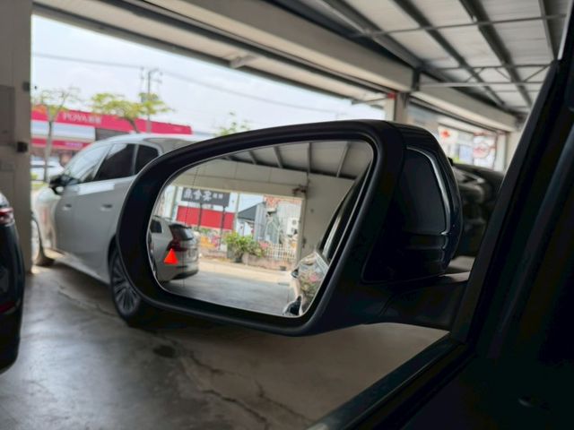 豪華版 原版件 I-KEY/ACC/雙記憶椅/車道偏移/換檔撥片/Apple CarPlay/盲點/電尾門 (北安店)  第15張相片