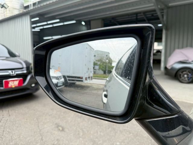 菁英Plus 原廠保養 配備~雙電動椅/倒車顯影/ACC/盲點/Apple CarPlay/車道偏移 (海佃店)  第16張相片