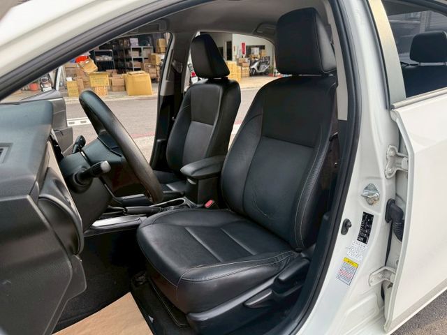 雅致型 原版件 配備~倒車顯影/導航/胎壓偵測/2安全氣囊/恆溫空調/方向盤音響控制 (海佃店)  第4張相片