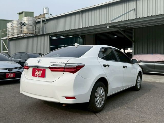 雅致型 原版件 配備~倒車顯影/導航/胎壓偵測/2安全氣囊/恆溫空調/方向盤音響控制 (海佃店)  第16張相片