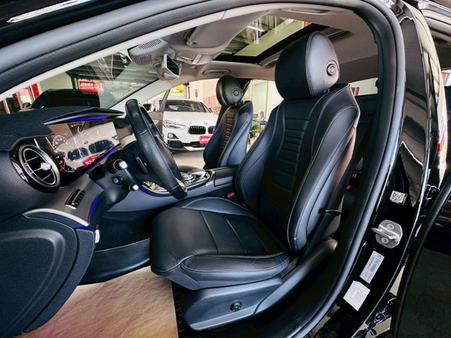 17年式~原版件 配備~天窗/I-KEY/摸門/雙記憶椅/盲點/Apple CarPlay/車道維持 (北安店)  第4張相片