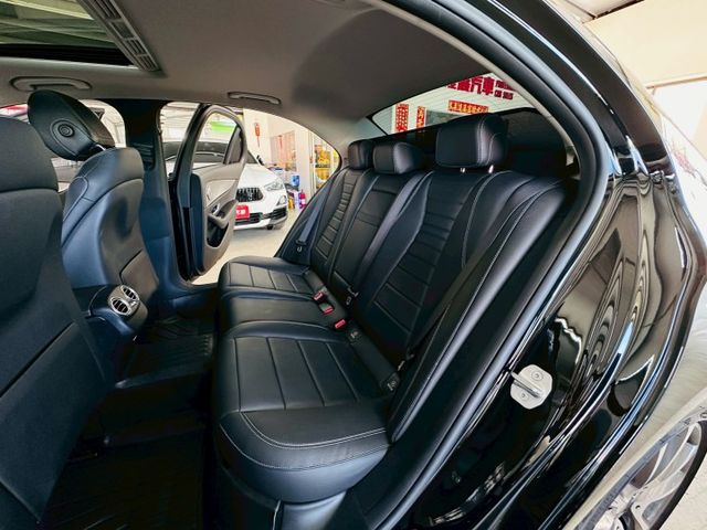 17年式~原版件 配備~天窗/I-KEY/摸門/雙記憶椅/盲點/Apple CarPlay/車道維持 (北安店)  第5張相片