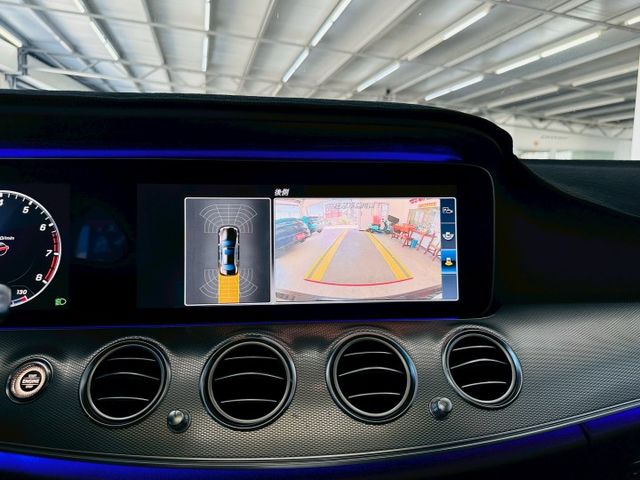 17年式~原版件 配備~天窗/I-KEY/摸門/雙記憶椅/盲點/Apple CarPlay/車道維持 (北安店)  第11張相片