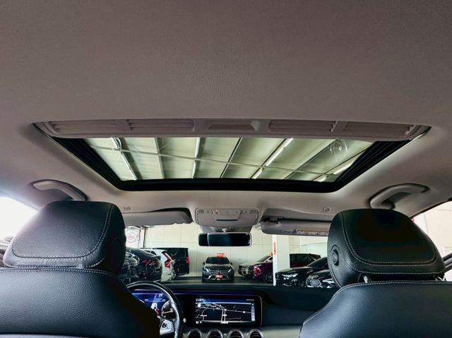 17年式~原版件 配備~天窗/I-KEY/摸門/雙記憶椅/盲點/Apple CarPlay/車道維持 (北安店)  第17張相片