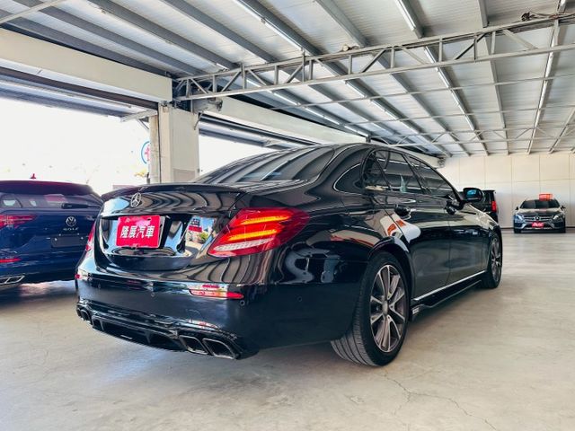 17年式~原版件 配備~天窗/I-KEY/摸門/雙記憶椅/盲點/Apple CarPlay/車道維持 (北安店)  第18張相片