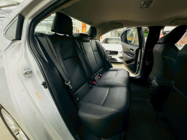 豪華版 配備~定速/ACC/車道偏移/電動後視鏡/胎壓偵測 (北安店)  第7張相片