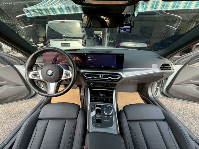 M Sport 原版件 配備~單記憶椅/ACC/盲點/無線充電座/HUD/換檔撥片/環景/電尾門 (北安店)  第7張相片