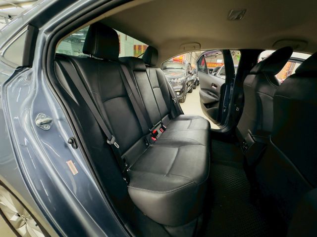 尊爵版 原廠保養 配備~I-KEY/ACC/車道偏移/盲點/胎壓偵測 (北安店)  第7張相片