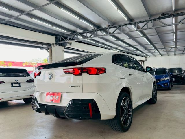 M Sport 原版件 配備~雙電動椅/ACC/車道維持/環景/盲點/HUD/無線充電座/電尾門 (北安店)  第19張相片