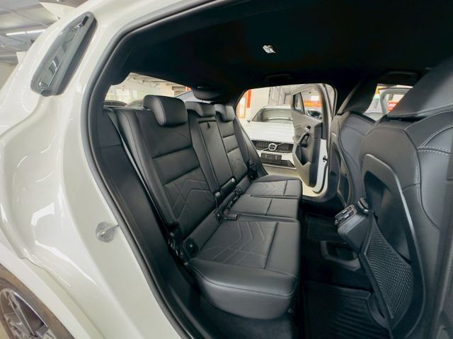 M Sport 原版件 配備~雙電動椅/ACC/車道維持/環景/盲點/HUD/無線充電座/電尾門 (北安店)  第6張相片
