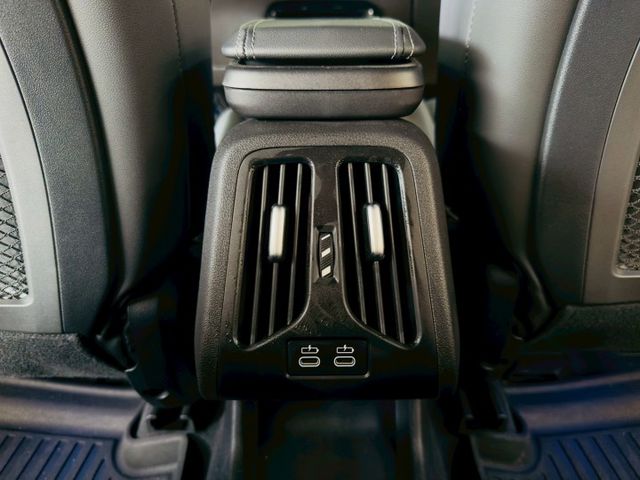 M Sport 原版件 配備~雙電動椅/ACC/車道維持/環景/盲點/HUD/無線充電座/電尾門 (北安店)  第16張相片