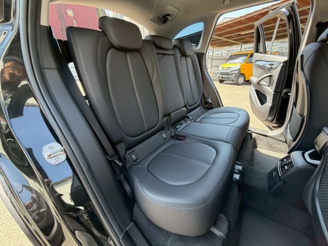 領航版 配備~I-KEY/盲點/抬頭顯示器/電尾門/雙電動座椅/CARPLAY/倒車顯影/摸門/LED頭燈 (北安店)  第7張相片