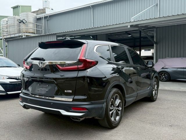VTI-S 原鈑件 ACC/無線充電座/換檔撥片/Apple CarPlay/盲點/車道偏移/電尾門 (海佃店)  第18張相片
