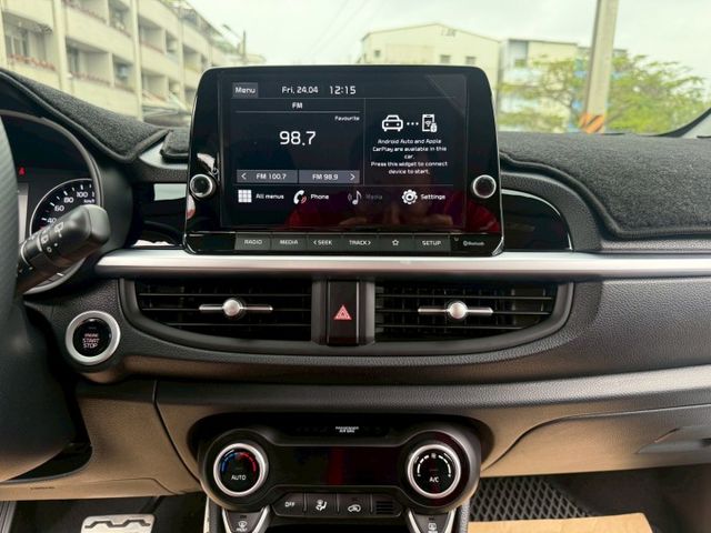 GT-Line 原版件 原廠保養 I-KEY/車道維持/Apple CarPlay/倒車顯影/電動後視鏡 (海佃店)  第10張相片