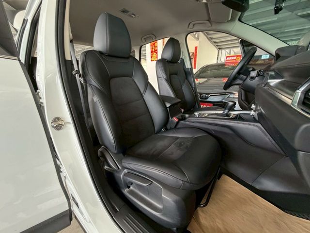 20S Touring 原廠保養 原版件 單電動椅/ACC/環景/HUD/HK音響/CarPlay/無線充電座(北安店)  第6張相片
