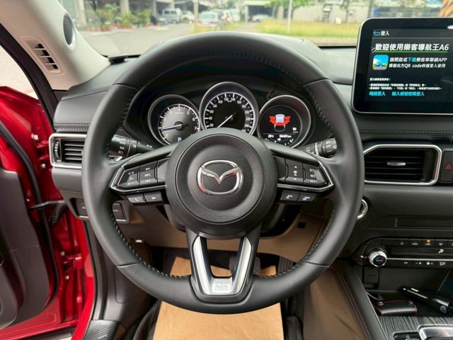 配備~單電動椅/ACC/HUD/BOSE音響/Apple CarPlay/盲點/環景/電尾門 (海佃店)  第9張相片