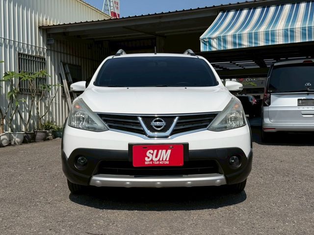 原版件 原廠保養 配備~倒車顯影/導航/HUD/胎壓偵測/數位電視/高低可調大燈 (北安店)  第2張相片
