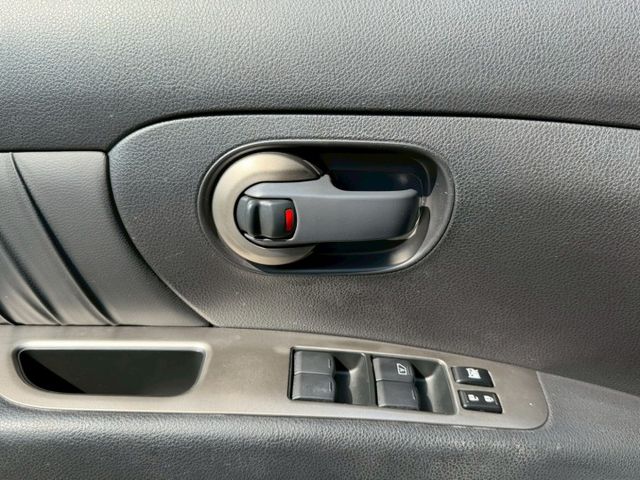 原版件 原廠保養 配備~倒車顯影/導航/HUD/胎壓偵測/數位電視/高低可調大燈 (北安店)  第16張相片
