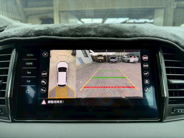 原版件 原廠保養 I-KEY/ACC/環景/Apple CarPlay/車道偏移/盲點/導航/電尾門 (北安店)  第11張相片