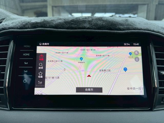 原版件 原廠保養 I-KEY/ACC/環景/Apple CarPlay/車道偏移/盲點/導航/電尾門 (北安店)  第12張相片