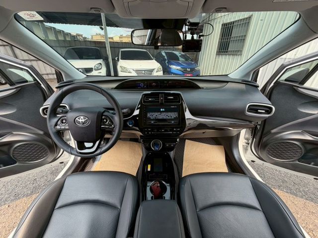PHV旗艦版 原版件 原廠保養 ACC/無線充電座/CarPlay/自動停車輔助/盲點/車道偏移 (北安店)  第7張相片