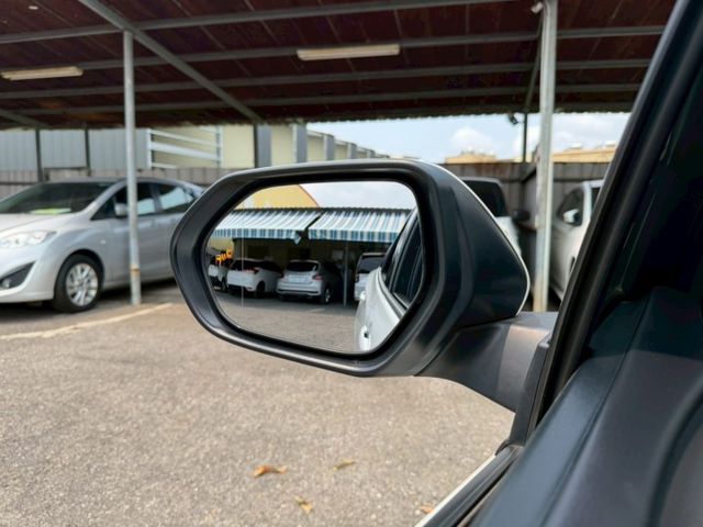 PHV旗艦版 原版件 原廠保養 ACC/無線充電座/CarPlay/自動停車輔助/盲點/車道偏移 (北安店)  第17張相片