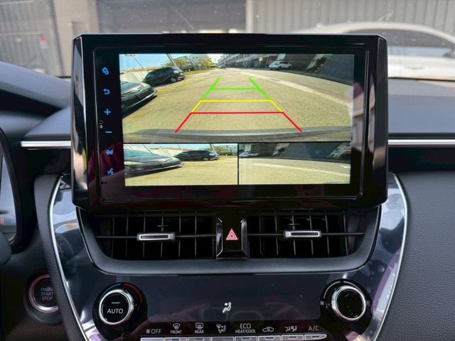 豪華版 原廠保固 原版件 配備~I-KEY/ACC/Apple CarPlay/倒車顯影/胎壓偵測 (海佃店)  第11張相片