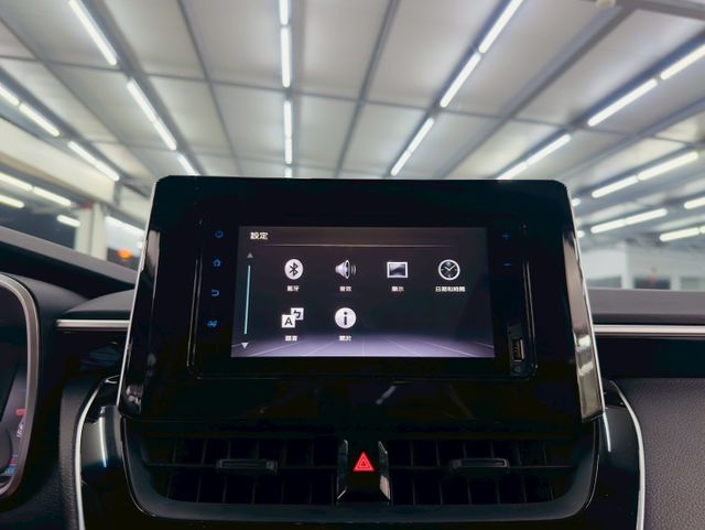豪華版 配備~定速/ACC/車道偏移/電動後視鏡/胎壓偵測 (北安店)  第13張相片