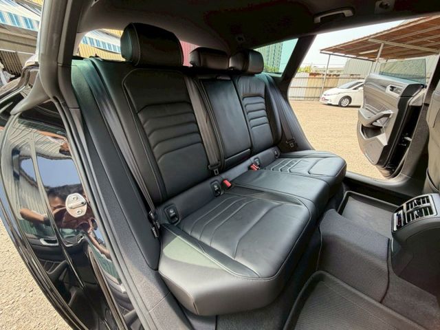 430TSI R-Line Performance 配備~天窗/ACC/HUD/環景/單記憶椅/HK音響 (北安店)  第6張相片