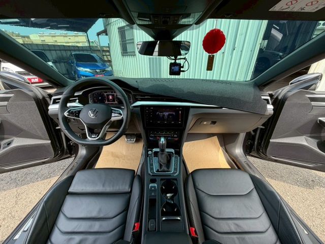 430TSI R-Line Performance 配備~天窗/ACC/HUD/環景/單記憶椅/HK音響 (北安店)  第7張相片