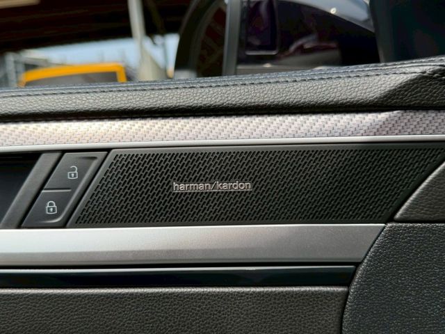 430TSI R-Line Performance 配備~天窗/ACC/HUD/環景/單記憶椅/HK音響 (北安店)  第13張相片