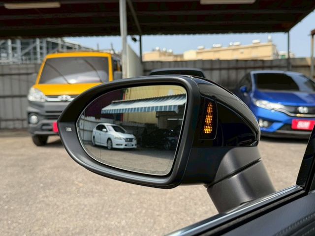 430TSI R-Line Performance 配備~天窗/ACC/HUD/環景/單記憶椅/HK音響 (北安店)  第17張相片