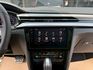 330TSI R-Line 原版件 配備~天窗/雙電動椅/換檔撥片/車道維持/自動停車/電尾門 (北安店)  第9張縮圖