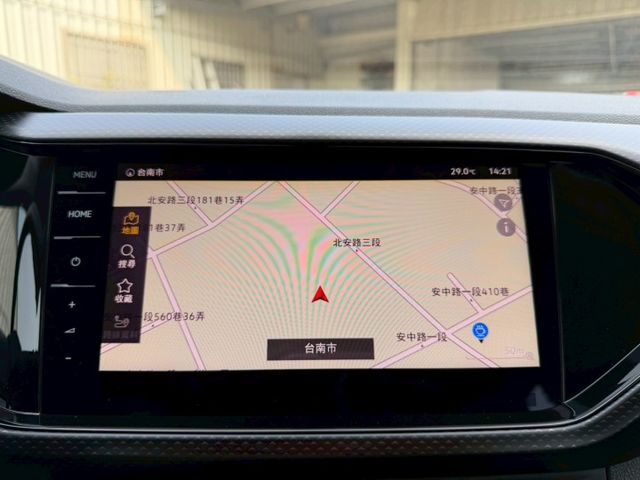 原版件 原廠保養 配備~I-KEY/ACC/換檔撥片/無線充電座/車道偏移/Apple CarPlay/導航 (北安店)  第12張相片