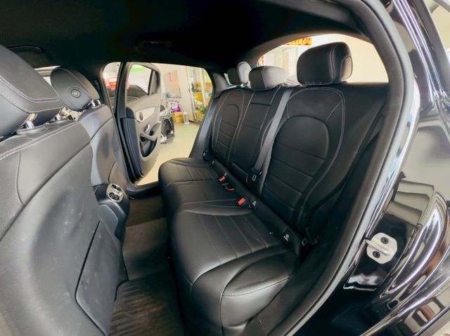 4MATIC COUPE 原版件 雙記憶椅/ACC/盲點/換檔撥片/Apple CarPlay/電尾門 (北安店)  第4張相片