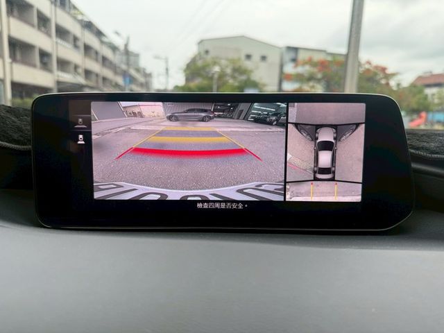 原版件 配備~單記憶椅/ACC/換檔撥片/車道偏移/Bose音響/環景/盲點/HUD (海佃店)  第9張相片