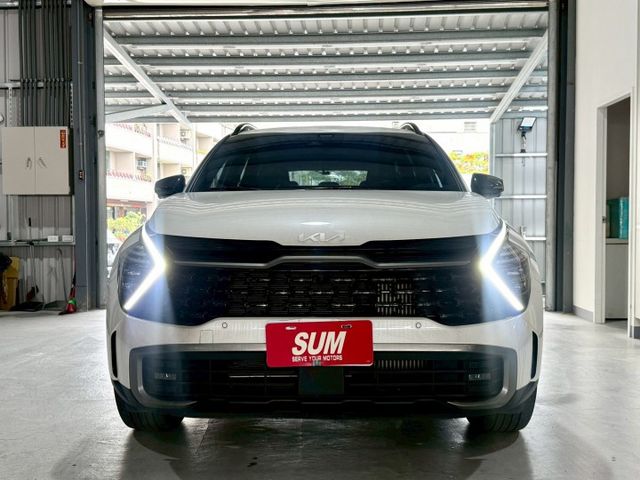 X-LINE版-原鈑件/雙電動加熱通風椅/後加熱椅/ACC/HK音響/氣氛燈/CARPLAY/電尾門/車道偏移(海佃店)  第2張相片