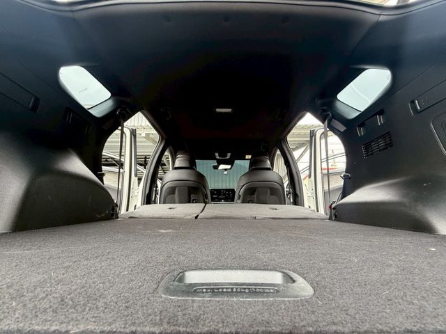 X-LINE版-原鈑件/雙電動加熱通風椅/後加熱椅/ACC/HK音響/氣氛燈/CARPLAY/電尾門/車道偏移(海佃店)  第20張相片
