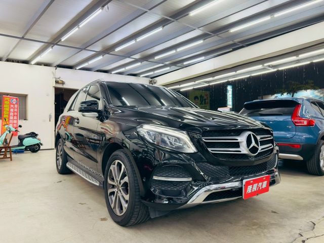 總代理/全車原鈑件/LED頭燈/雙電椅/電尾門/天窗/盲點/IKEY(北安店)  第3張相片