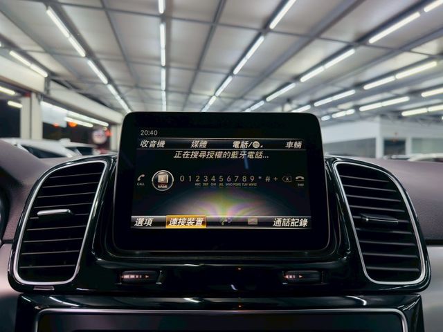 總代理/全車原鈑件/LED頭燈/雙電椅/電尾門/天窗/盲點/IKEY(北安店)  第12張相片