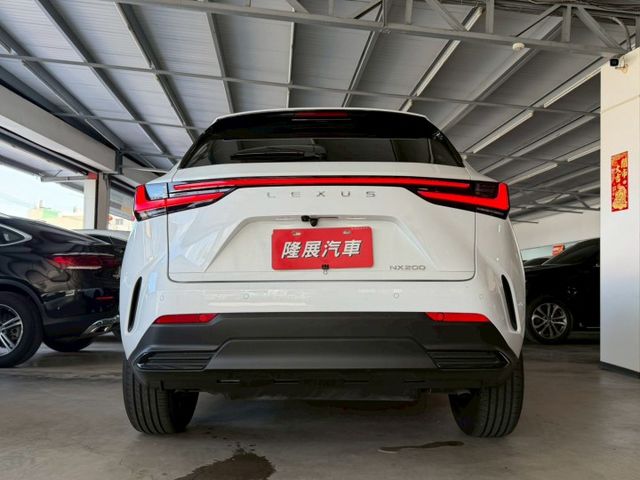 豪華版 原版件 配備~雙電動椅/ACC/換檔撥片/環景/HUD/車道偏移/雙通風加熱椅/盲點/電尾門 (北安店)  第19張相片