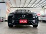 B5 AWD 原版件 配備~全景天窗/環景/HUD/氣壓懸吊/無線充電座/雙記憶椅 (北安店)  第2張縮圖