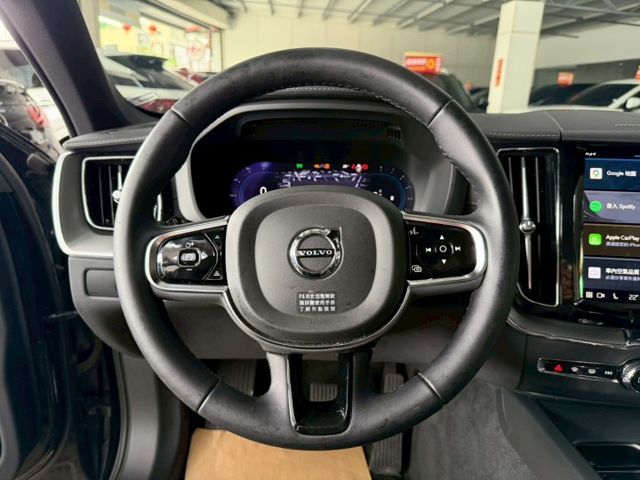B5 AWD 原版件 配備~全景天窗/環景/HUD/氣壓懸吊/無線充電座/雙記憶椅 (北安店)  第9張相片
