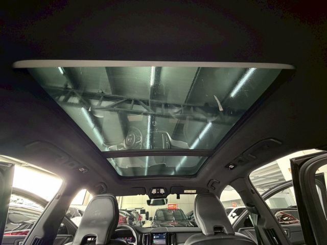 B5 AWD 原版件 配備~全景天窗/環景/HUD/氣壓懸吊/無線充電座/雙記憶椅 (北安店)  第17張相片