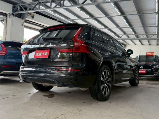 B5 AWD 原版件 配備~全景天窗/環景/HUD/氣壓懸吊/無線充電座/雙記憶椅 (北安店)  第18張相片