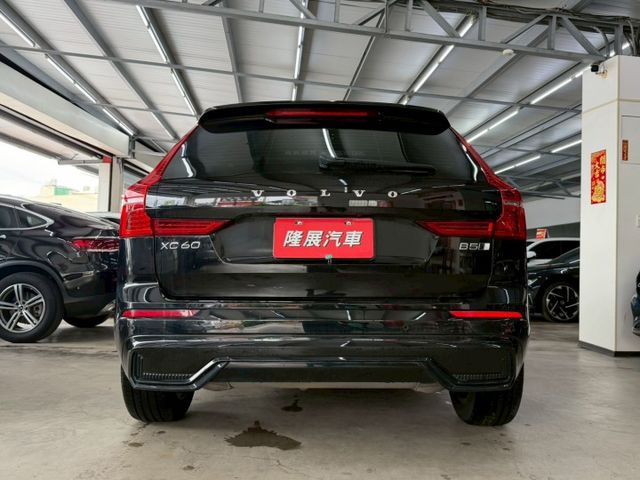 B5 AWD 原版件 配備~全景天窗/環景/HUD/氣壓懸吊/無線充電座/雙記憶椅 (北安店)  第19張相片